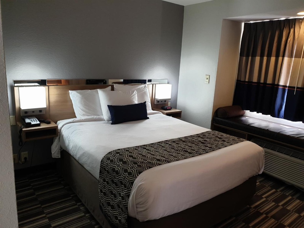 Microtel Inn & Suites by Wyndham Augusta Riverwatch Main image