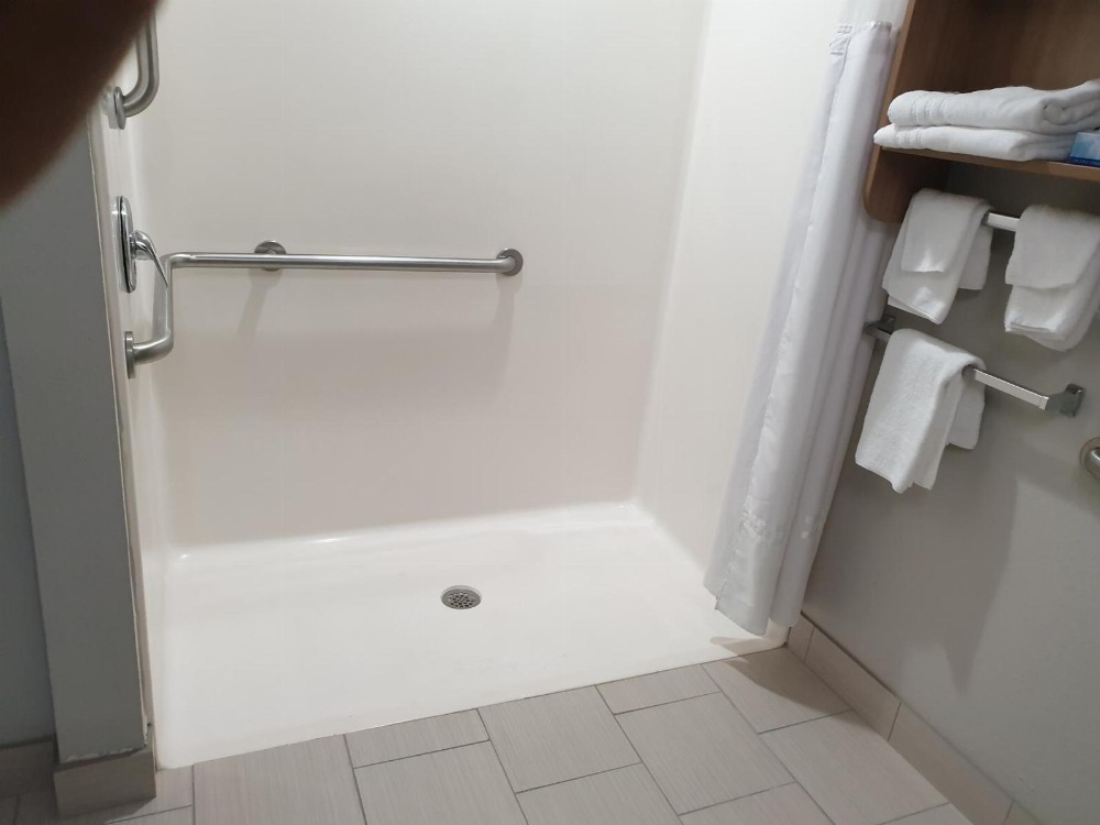 Microtel Inn & Suites by Wyndham Augusta Riverwatch