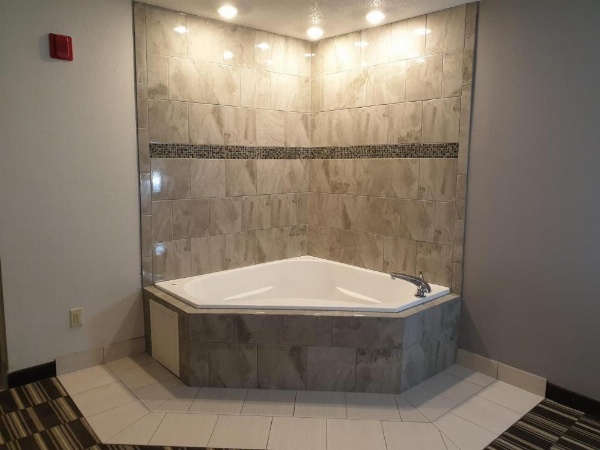 Microtel Inn & Suites by Wyndham Augusta Riverwatch image 28